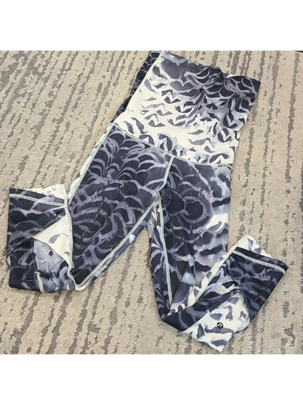 Lululemon Wunder Under Pant*SE Dance Pretty Plume Angel Wing Black